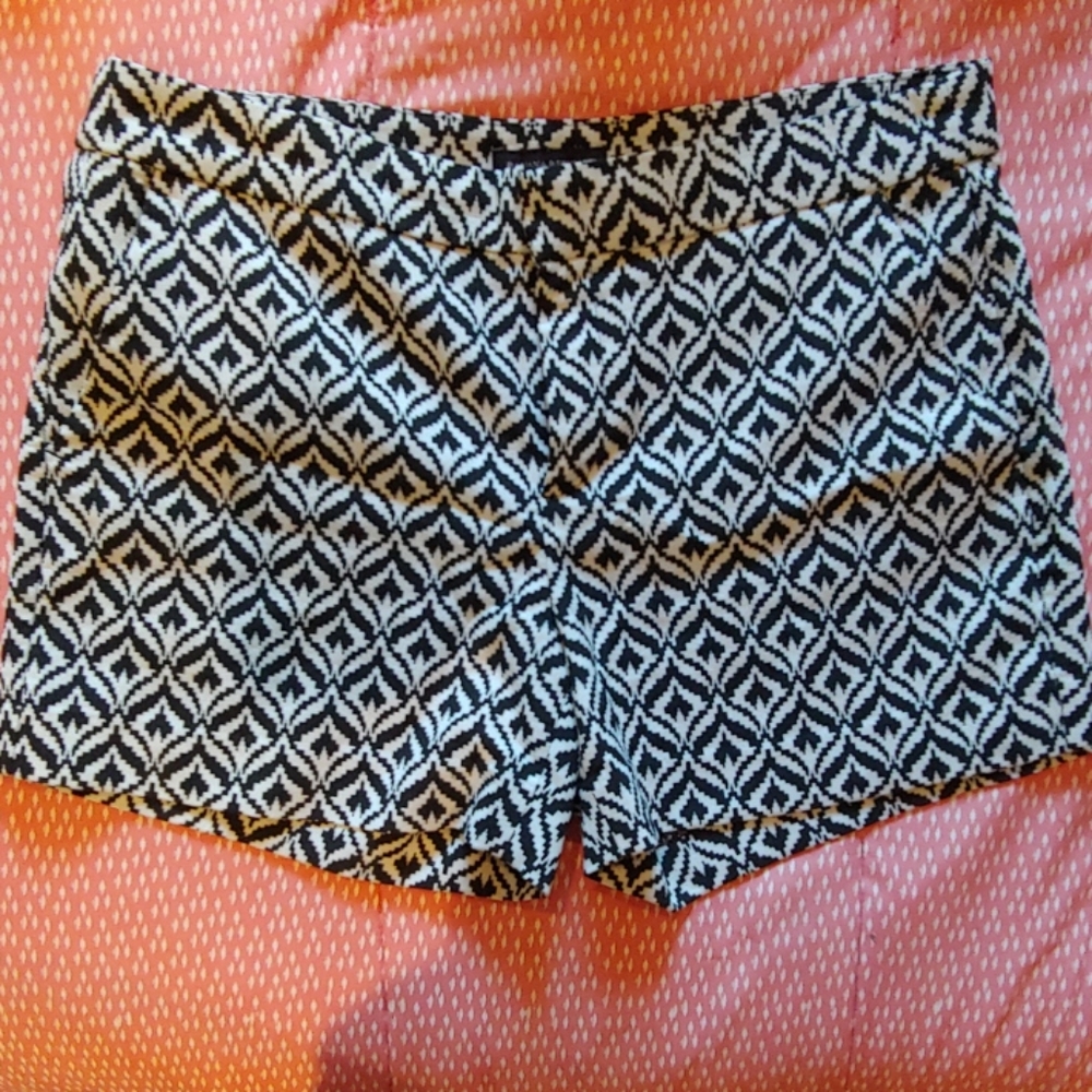 Work occasion shorts or etc